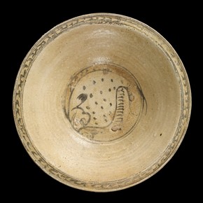 Bowl, Sukhothai, Thailand, late 14th-early 15th century. Museum no. IS.105-2002