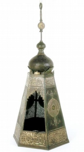 Egyptian lamp holder, 1468-96. Museum no. 109-1888.