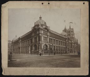 Black and white photo showing the corner of Exhibition Road and Cromwell Road and the sculpted figures in the second floor niches, Bolas & Co., South Kensington, London, 1909, albumen print. Museum no. E.1128-1989. © Victoria and Albert Museum, London