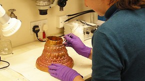 Cleaning metal objects [Museum no. IM.55-1937]