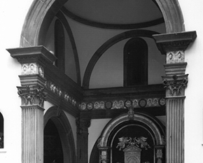 Figure 17. Santa Chiara Chapel installation, 1950s. © Victoria and Albert Museum, London