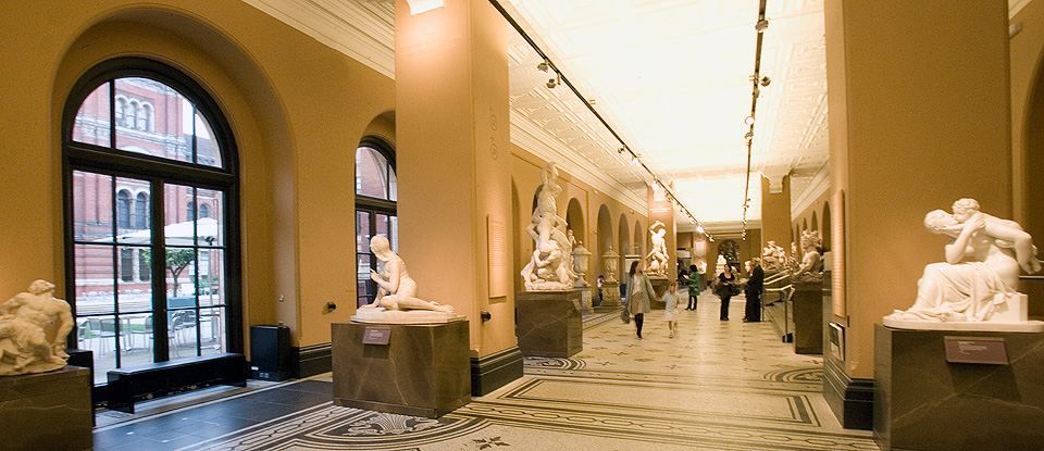 Sculpture galleries