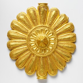 Pectoral disc, Asante (Ashanti), Ghana, before 1874 , cast gold. Museum no, 369-1874