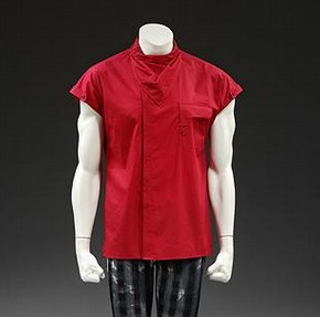 Cloak, red kerchief shirt, slim plaid jeans, Spring/Summer 2007