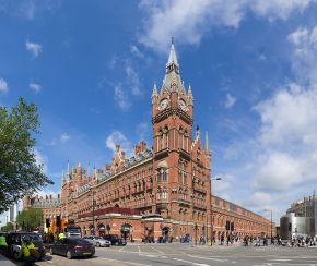 The Midland Grand Hotel at St Pancras, London © CC.BY-SA.3.0