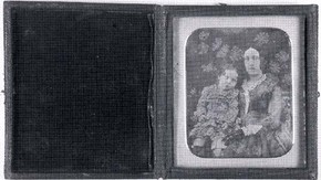 Fig.2. E.1153-1992 Daguerreotype. Anonymous, about 1840. An unusual form of glass deterioration.
