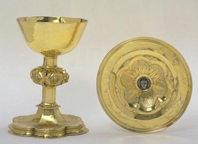 Chalice and paten, unknown maker, 1518-1519. Museum no. M.76a-1947