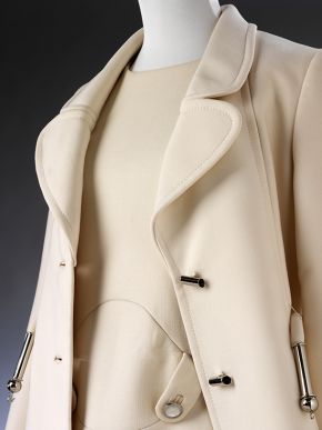 Woman's coat and dress, André Laug, 1960s. Museum no. T.327 to B-1978. © Victoria and Albert Museum, London. 