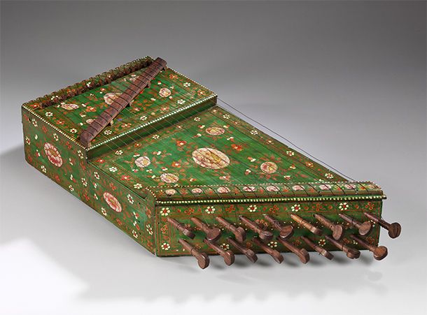 Swaramandal,painted and varnished wood, metal wires and rosewood pegs, height 69cm, Kashmir, India, 1850-80. Museum no. 255-1882 © Victoria and Albert Museum, London. 