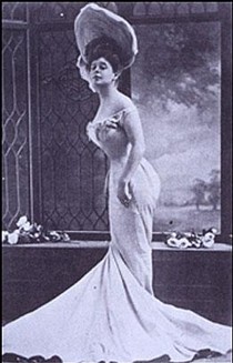'Miss Camille Clifford', photograph, about 1906