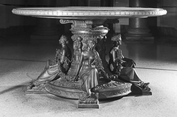 G. Duprè, Allegorie delle Stagioni, base del tavolo di Apollo e le Muse, cast in bronze by C. Papi, 1853, Galleria Palatina, Palazzo Pitti, Florence (Inv. OdA 1526/1911).