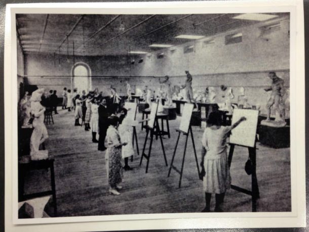 “A well-lighted room reconstructed from an old building accommodates students in advanced drawing….. The 'antique' class is shown at work.” (The Sydney Mail 8 March 1922)