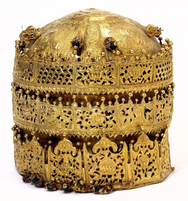 Crown, probably made in Gondar, Ethiopia, around 1740. Museum no. M.27-2005. © Victoria and Albert Museum, London