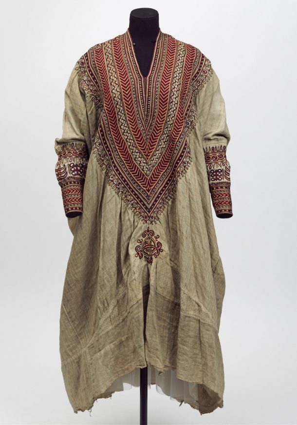 Dress, around 1860, Ethiopia. Museum no. 399-1869. © Victoria and Albert Museum, London