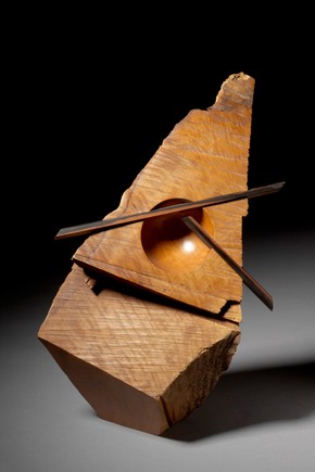 'Redwood Shard', Sculpture, Robyn Horn, 1994. Museum no. W.9-2009