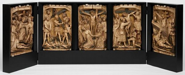 Figure 1 - Passion of Christ Altarpiece completed mount, England, early 15th century. Museum no. A.172-1946