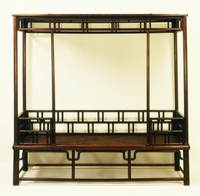 Figure 9 - Canopy bed, China, Ming dynasty, about 1600, huanghuali wood with a lattice design. Museum no. FE.2-1987