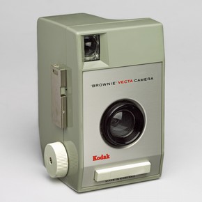 Brownie Vector Camera, by Kenneth Grange for Kodak, 1964. Museum no. Circ. 124-1965