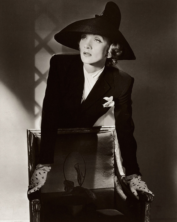 Marlene Dietrich, New York, 1942. © Condé Nast/Horst Estate