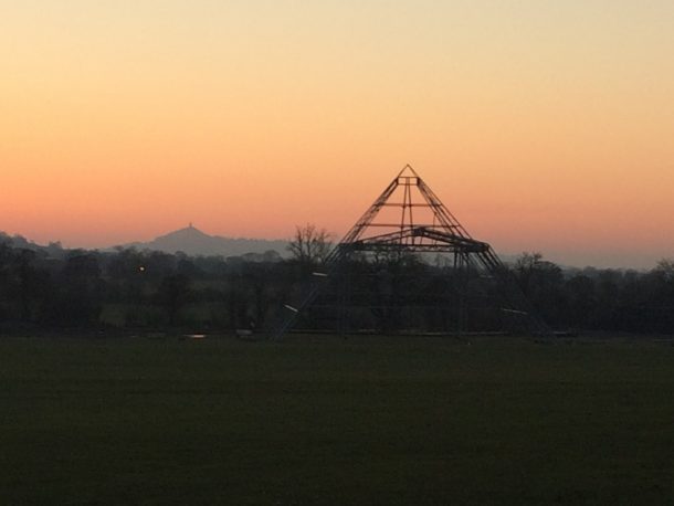 The Pyramid Stage at sunset © Helen Gush