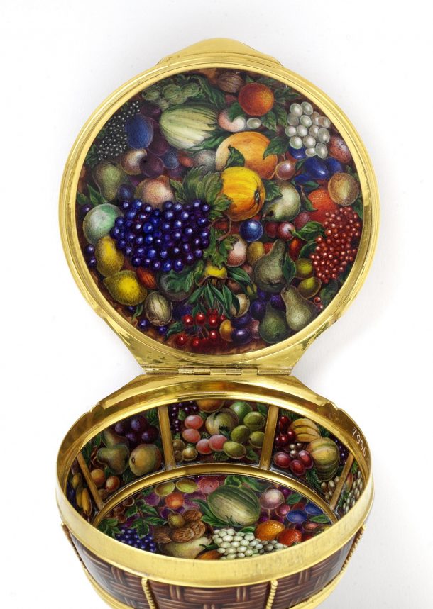 .. on basket-shaped box: snuffbox painted on the outside with basketwork and inside with fruits and vegetables.  Gold and enamel, prob. St Petersburg.  Enamels: attributed to  Charles-Jacques de Mailly, ca. 1775 (LOAN:GILBERT.345-2008)