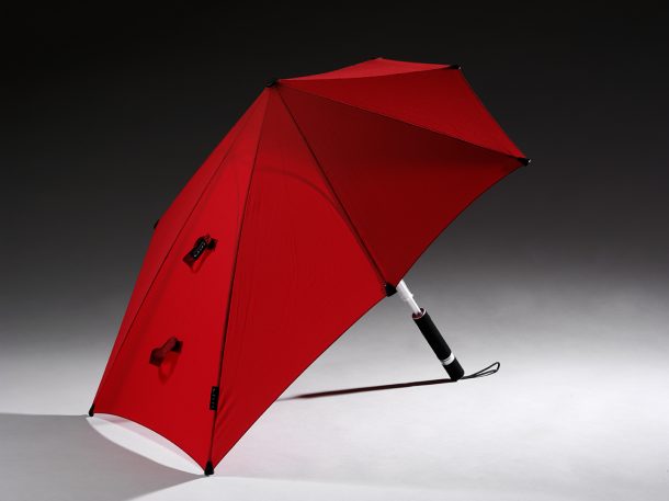 Storm umbrella by Senz; designed 2004-2005, Delft; manufactured 2014-2015 in China © Victoria and Albert Museum, London