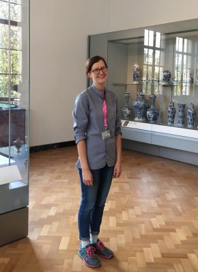 Dawn Hoskin, Assistant Curator, Ceramics and Glass, the real star of the display!