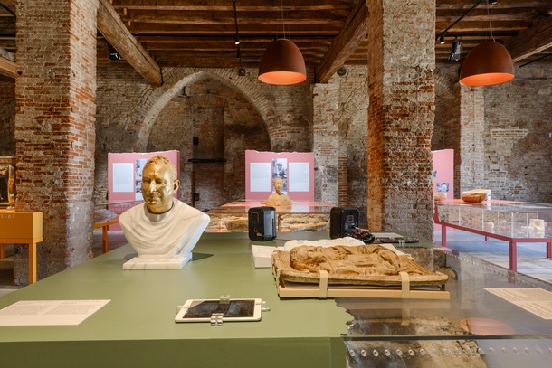 Installation view of ‘A World of Fragile Parts’, presented by La Biennale di Venezia and V&A, 2016. Photo by Andrea Avezzu’ courtesy of La Biennale di Venezia. 