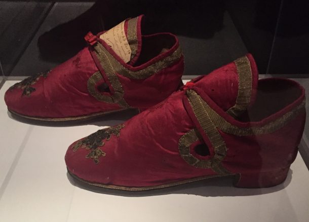 Papal shoes, Italy, ca. 18th century
