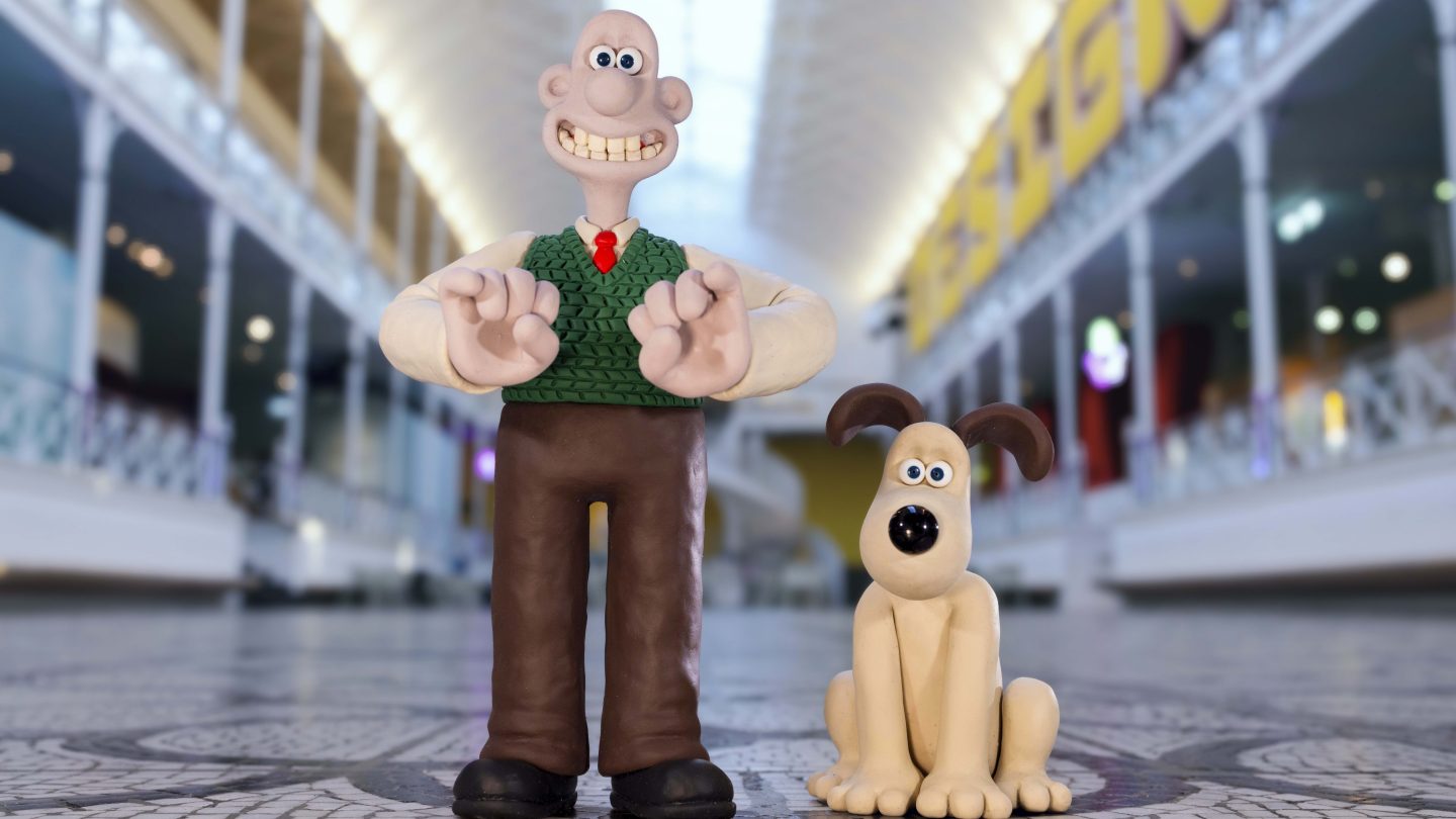 Wallace and Gromit figurines in the YVA marketplace