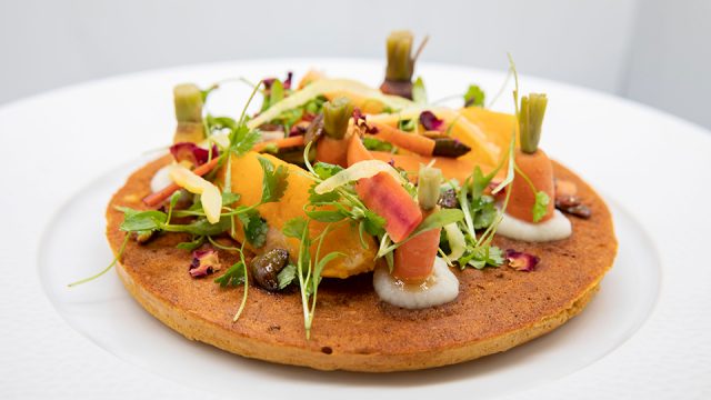 Savoury, spiced chickpea crumpet with fermented carrots