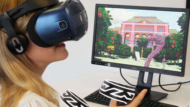 Testing Curious Alice in a VR headset