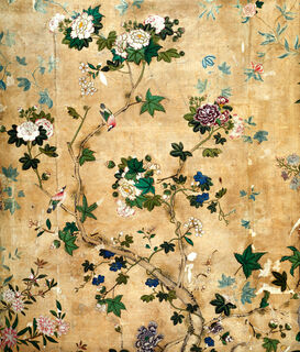 Wallpaper with climbing flowering plant on gold background | V&A Shop