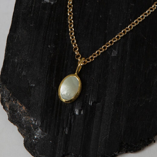 Green onyx reversible pendant necklace by Mirabelle