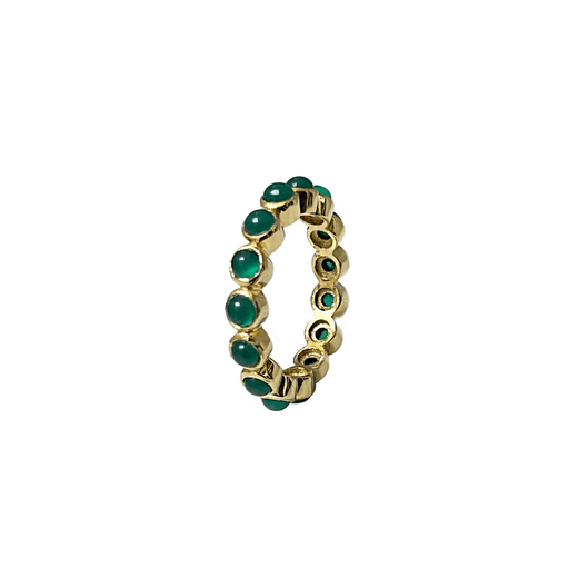 Gold ring with green onyx round stones.