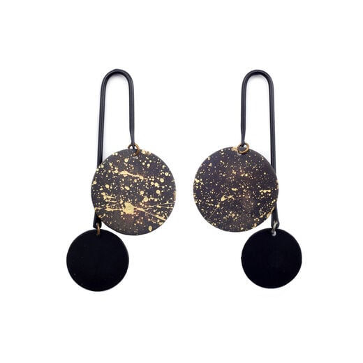 Equilibrium spot stud earrings by Sibilia