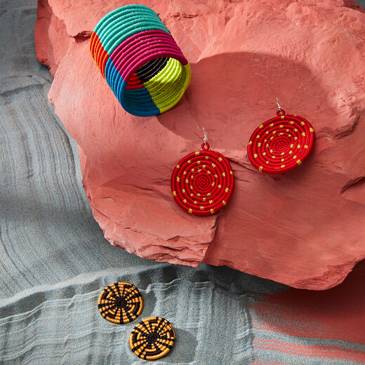 Black and gold colour twist stud earrings by Inzuki