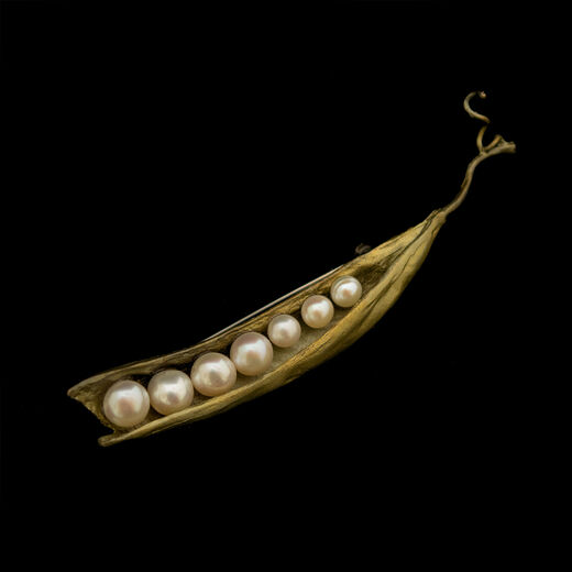 Pearl pea pod brooch by Michael Michaud