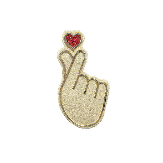Finger heart emoji enamel pin badge