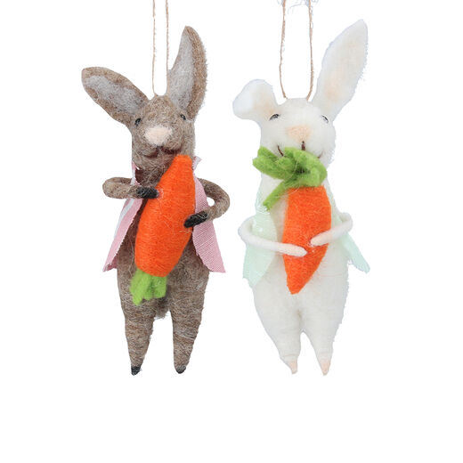 Bunnies holding carrots felt decorations - assorted