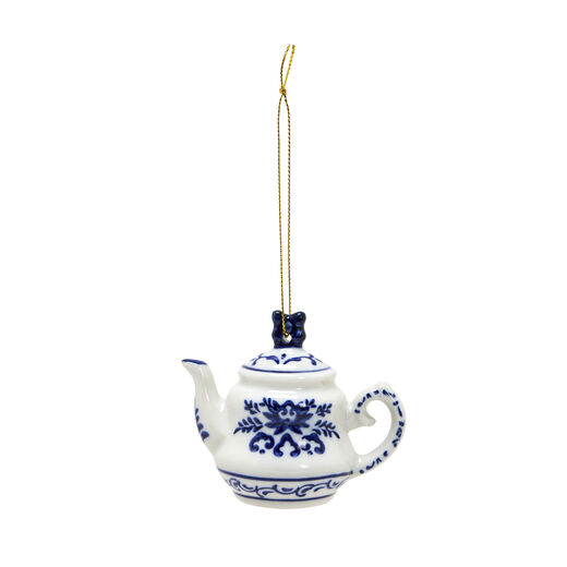 Porcelain teapot decoration