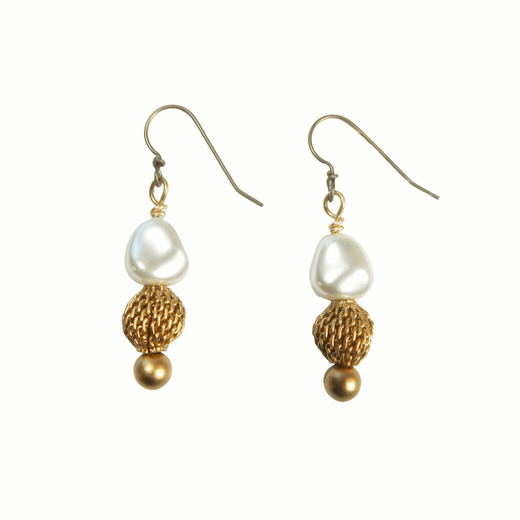 A pair of hook earrings each featuring a pearl and gold mesh drop.
