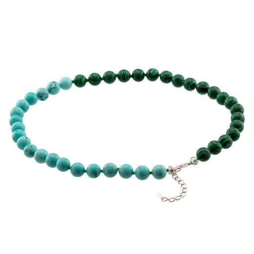 Turquoise-toned beaded necklace