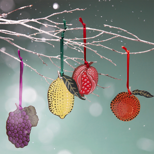 William Morris fruit decorations set