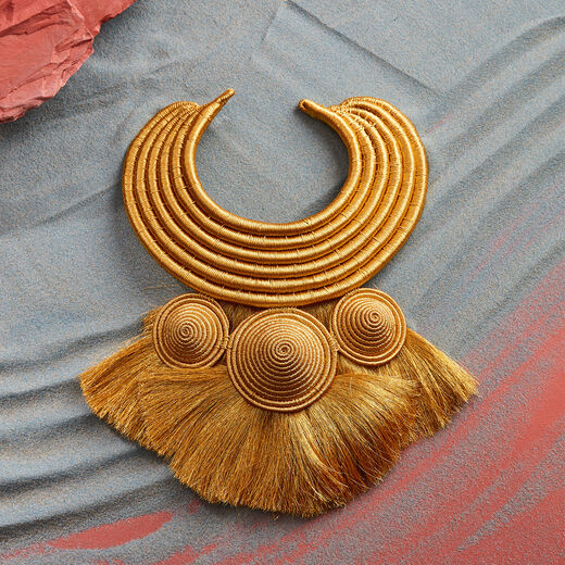 Golden tassel necklace by Inzuki