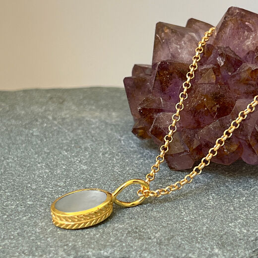 Green onyx reversible pendant necklace by Mirabelle