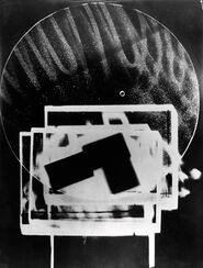Fotogramm showing complex rectangles and fine line circle