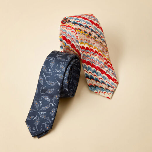 Red marbled tie