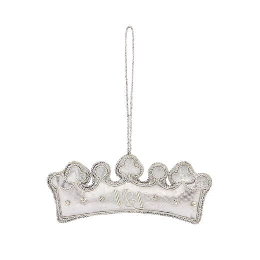 Bespoke sapphire coronet decoration