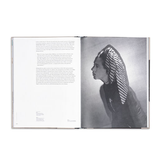 Schiaparelli: Fashion Becomes Art exhibition book - hardback